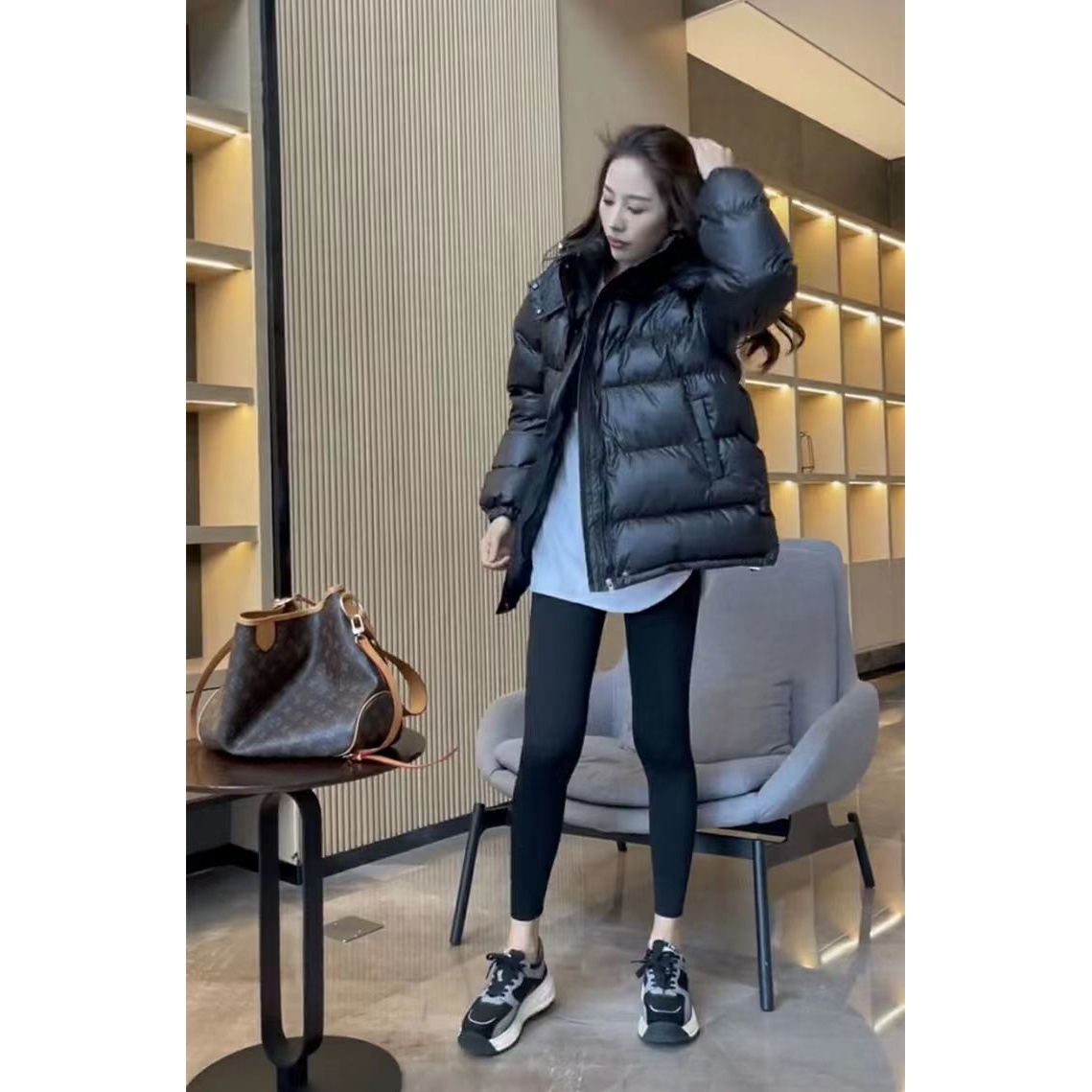 爆款反季羽绒服服女短款2023秋冬新款韩版宽松连帽加厚保暖棉衣同