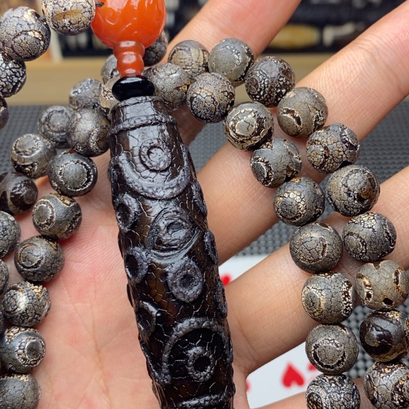 【闪购商品】玛瑙/玉髓珠宝奇石未镶嵌布**糖