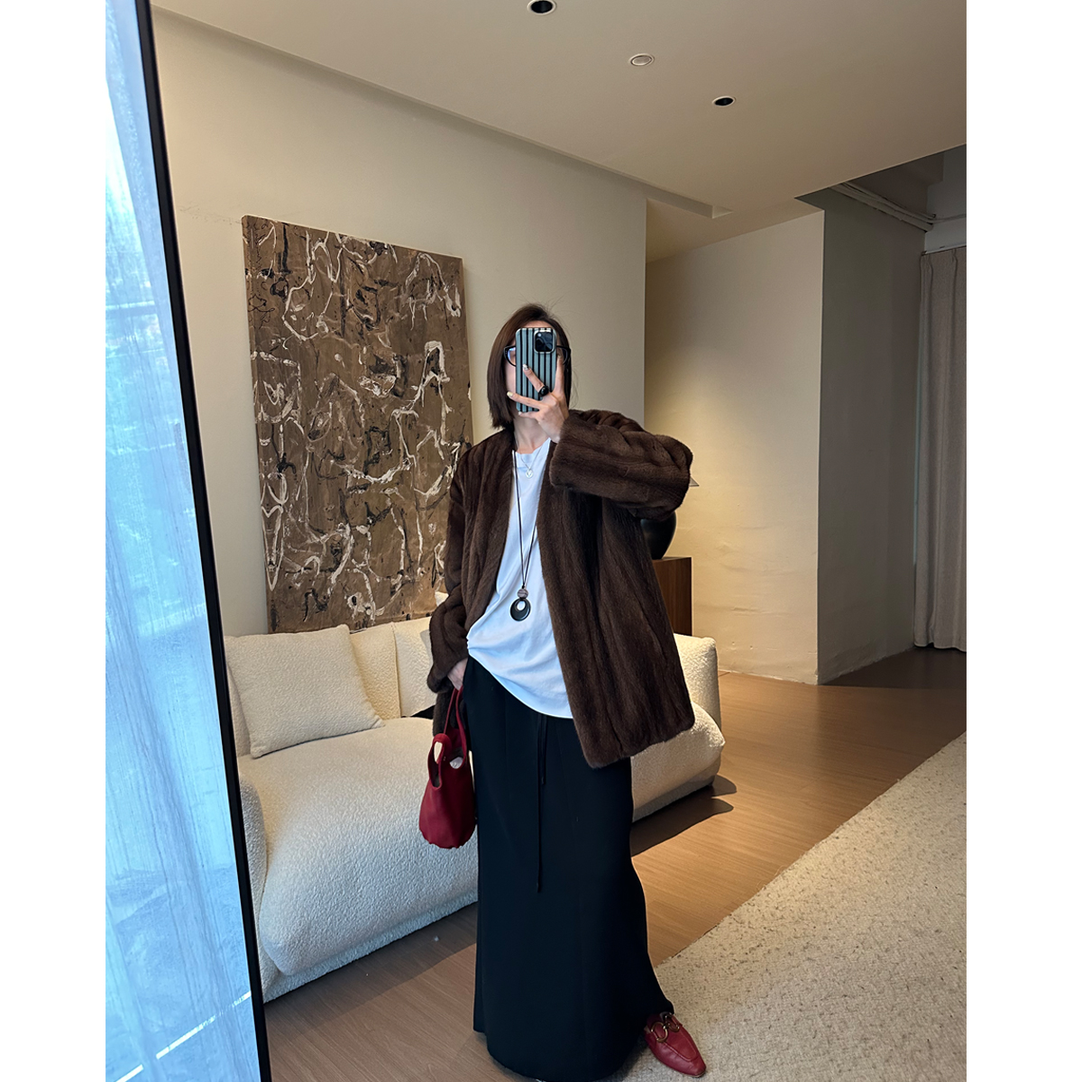 李嗨嗨 LEHEIHEI/丹麦进口小母貂全抽工艺复古水貂外套皮草 24062