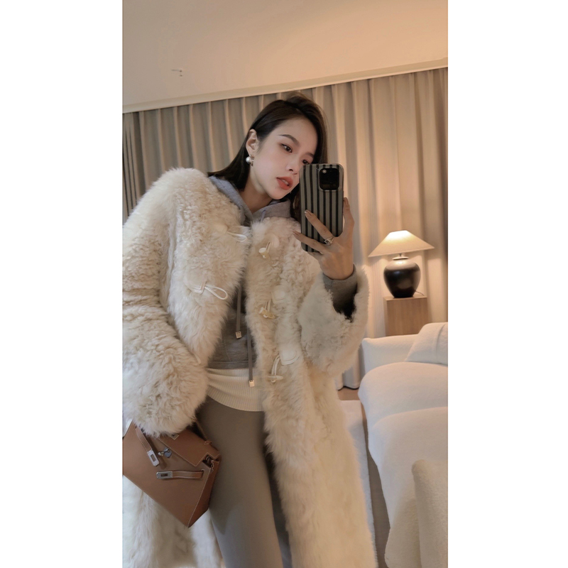 李嗨嗨 托斯卡纳皮毛一体长款外套皮草大衣23新款冬季 236021