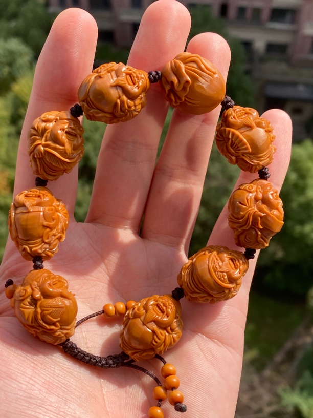 橄榄核核雕尺寸19精品财神手工文玩手串手持精品核雕核质红润