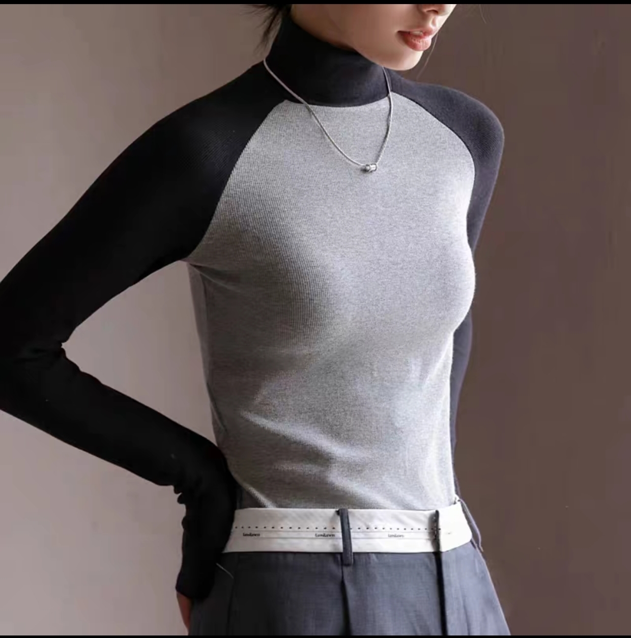 裁剪纸样女插肩袖高领打底衫