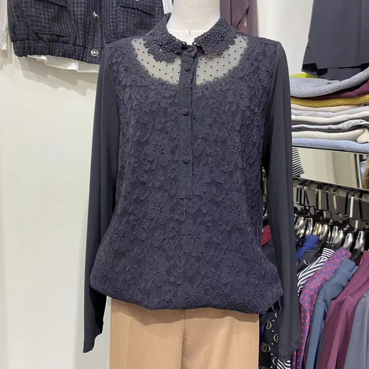 韩国正品蕾丝弹力衫
