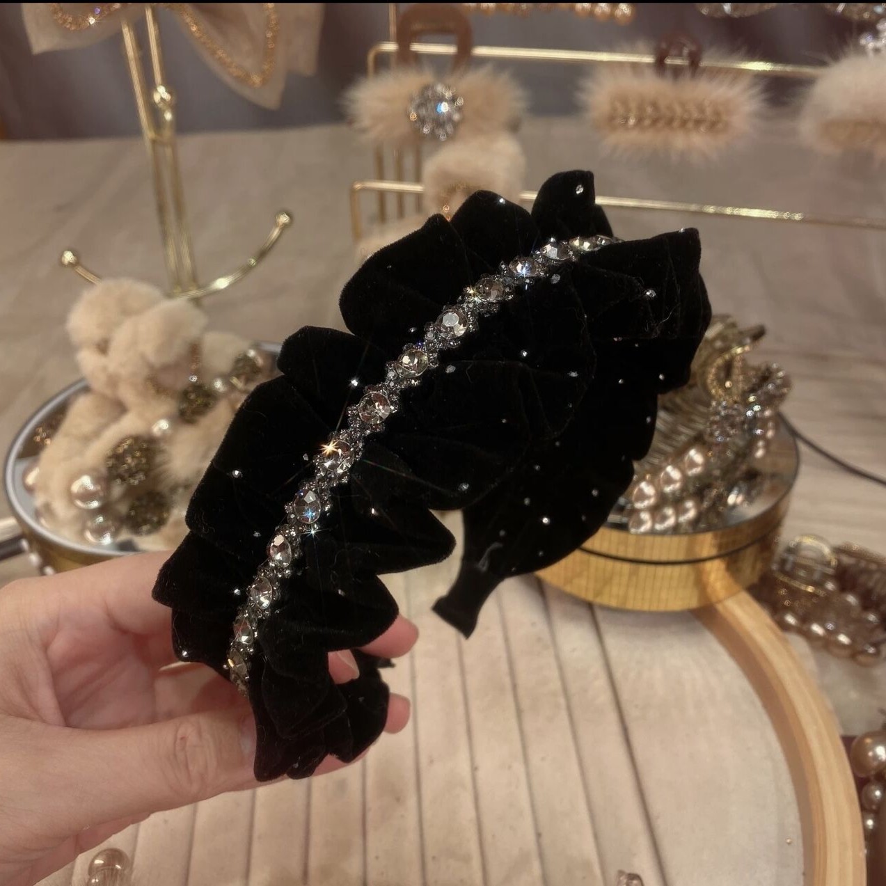网红爆款丝绒漫天星辰发箍高级感麻花发卡女神头箍黑色百搭霅霅