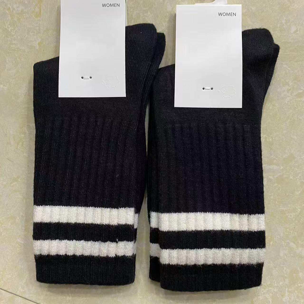 两条杠羊绒袜（两双）