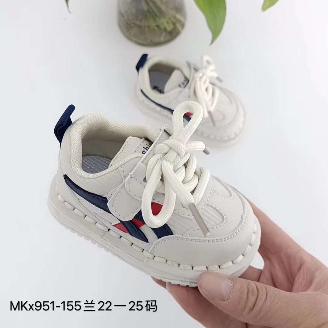 透气耐磨时尚春秋小童女童防滑运动鞋休闲鞋