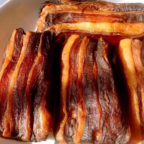 贵州纳雍糯谷猪边角小块腊肉