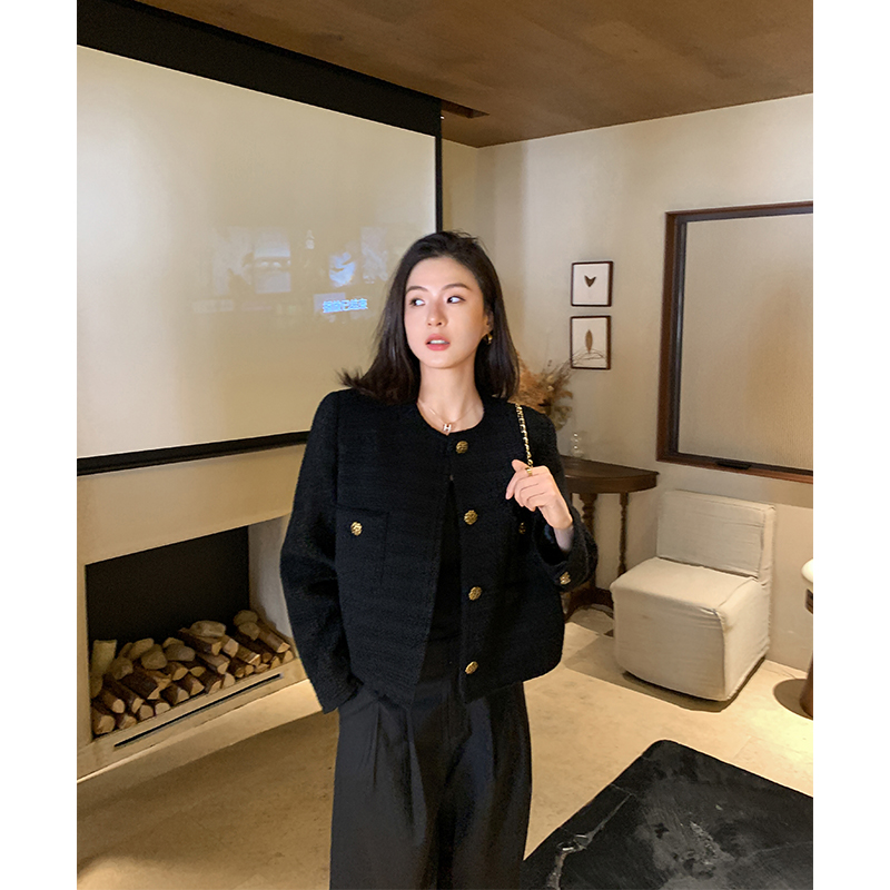 ADA MISS秋季简约复古金扣编织粗花呢箱型小香宽松外套女