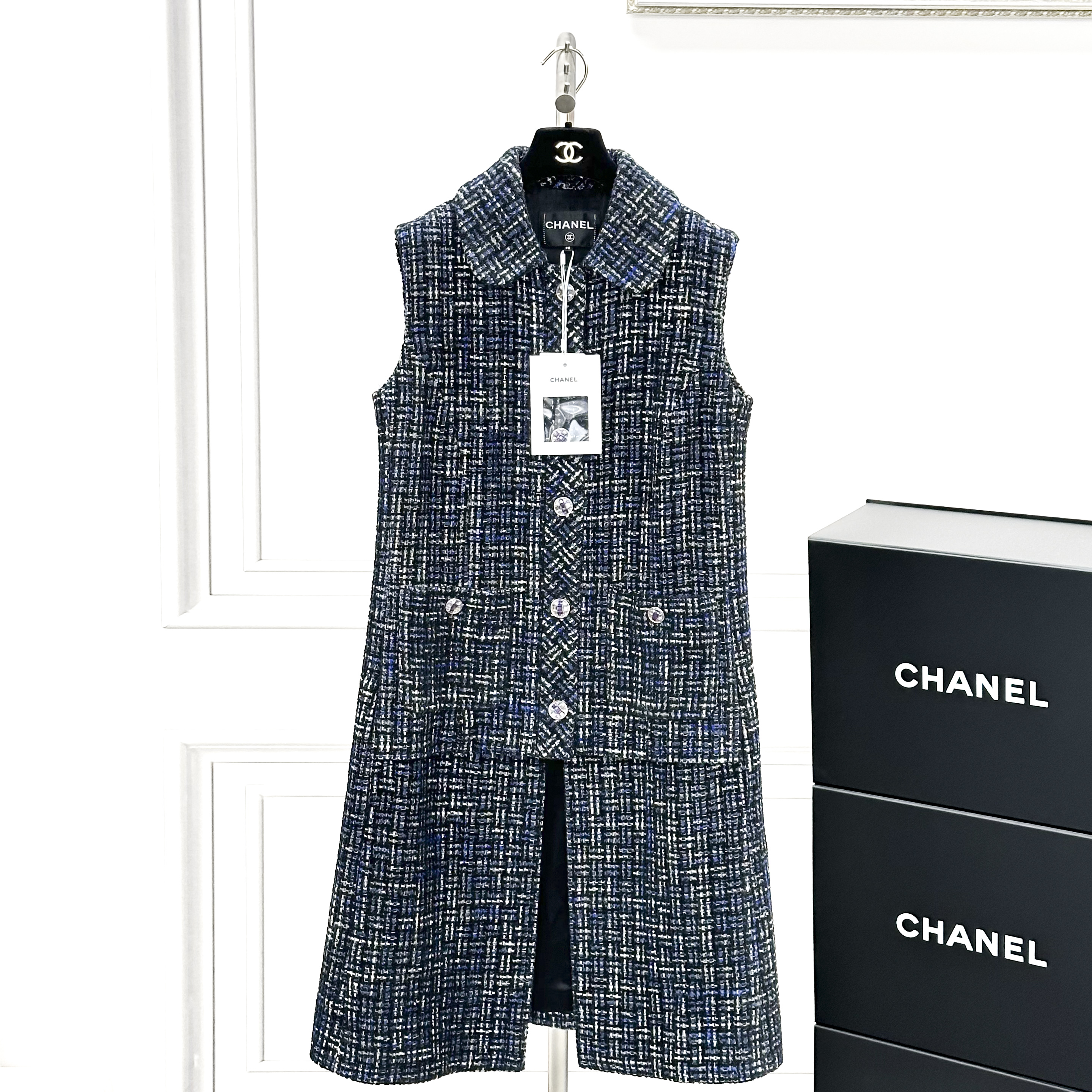 99新 Chanel/香奈儿  22A高级手工坊38码蓝黑混色字母编织马甲  