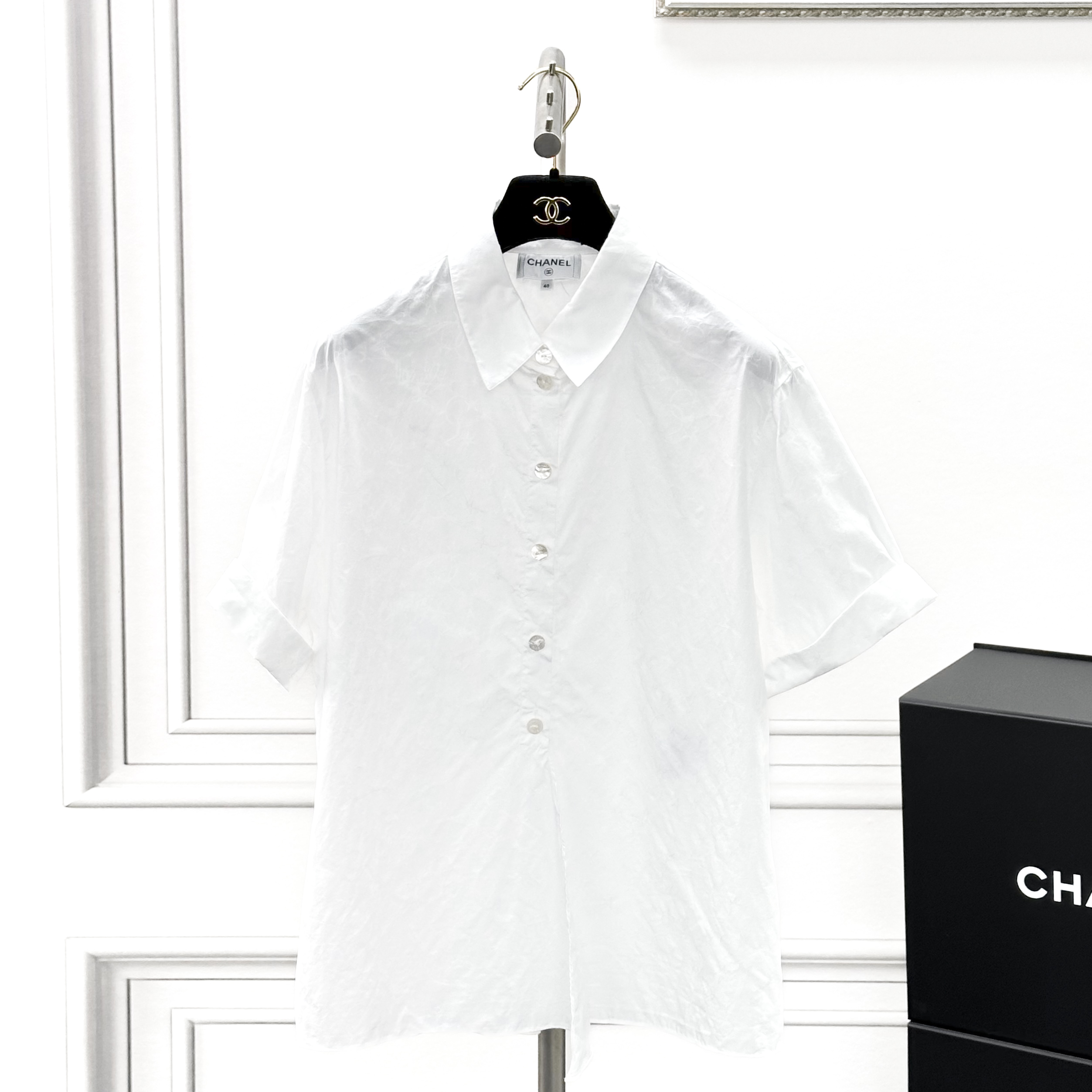 99新 Chanel/香奈儿 38码24C星星暗纹白色短袖衬衫