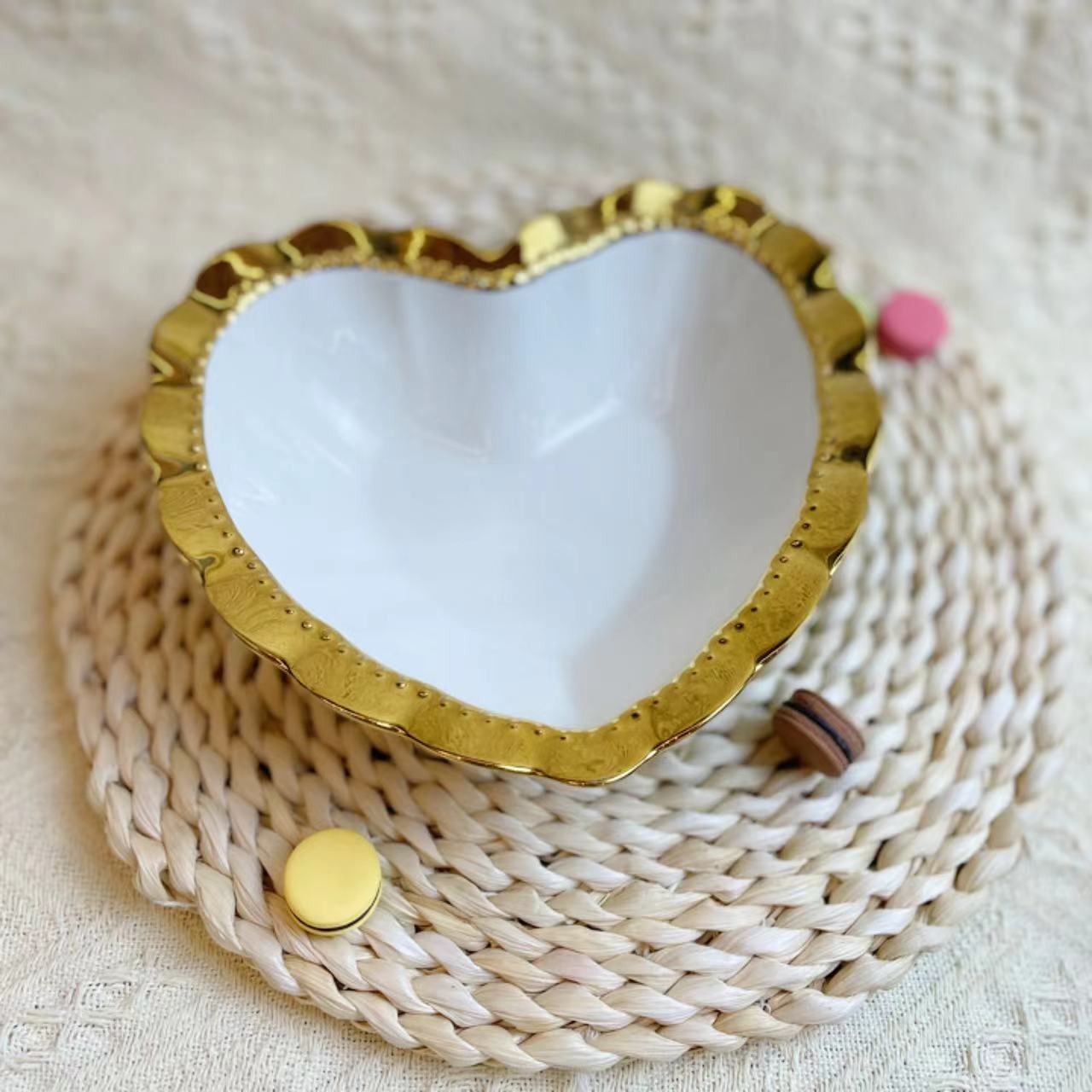 【凡间专属】欧式简约爱心碗 6英寸