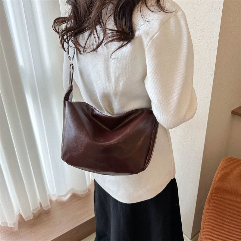 大容量包包女新款2023百搭单肩时尚复古斜挎包流行休闲托特通勤包