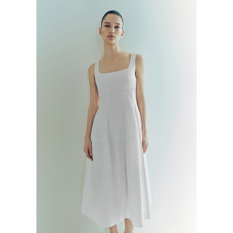 UR2024秋季新款女装时尚法式气质优雅无袖连衣裙UWG740168