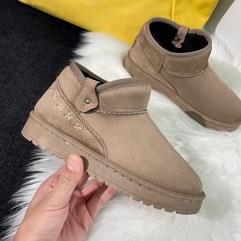 女士雪地靴女2023年新款棉鞋冬保暖百搭加绒加厚皮毛一体短筒靴子