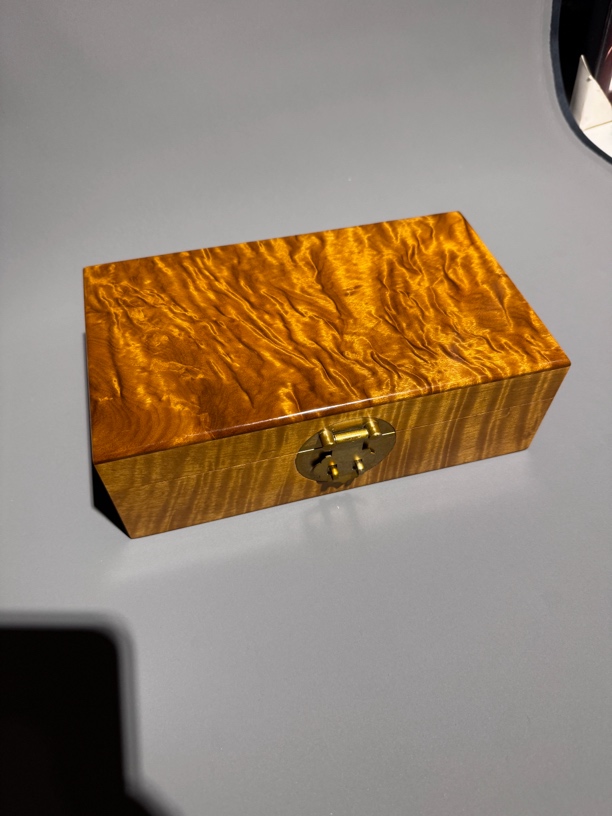 正宗小叶桢楠金丝楠木首饰盒龙胆水波纹收纳盒枯木老料香味浓郁