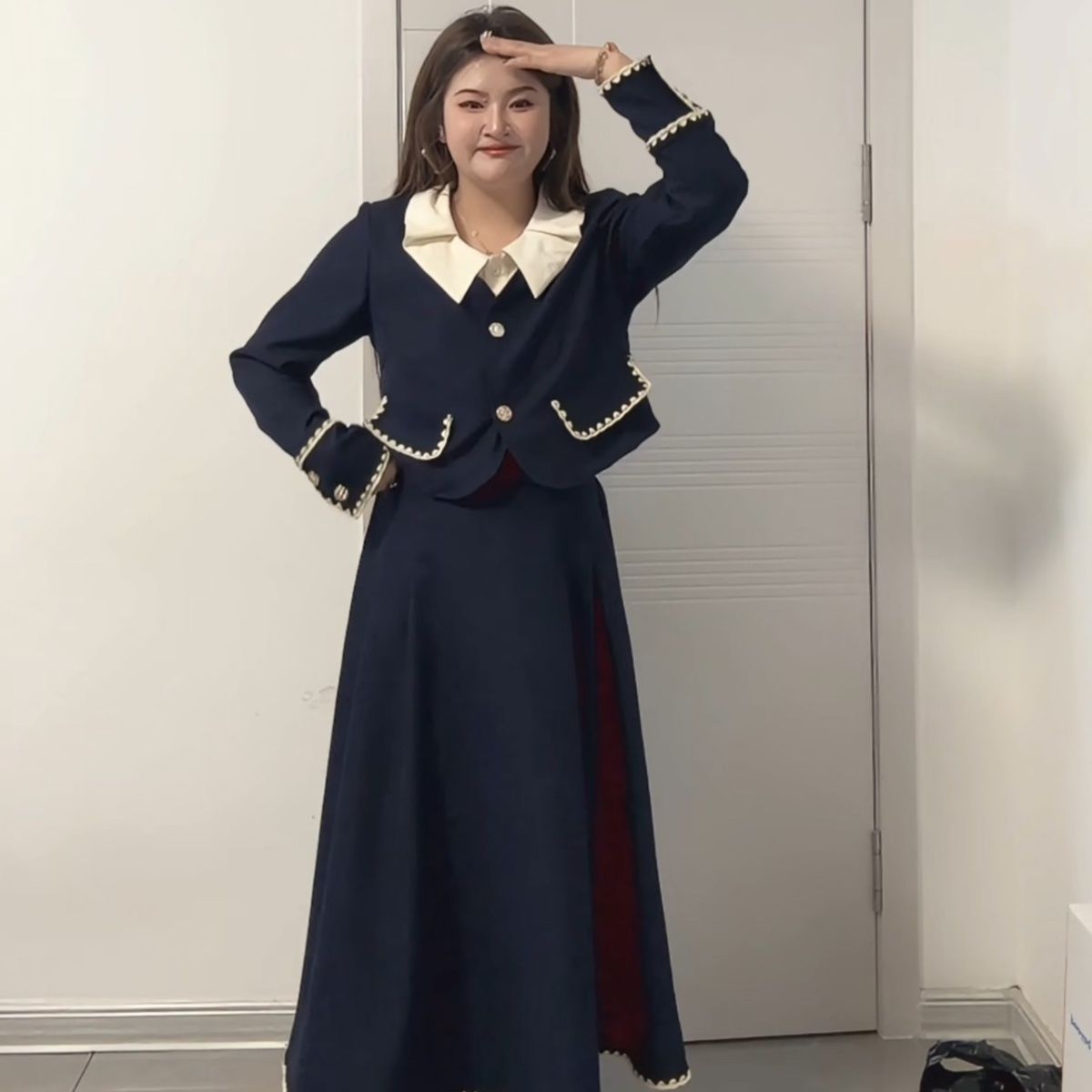 大码显瘦春秋季名媛风气质千金荷叶边小香风两件套收腰套装时尚