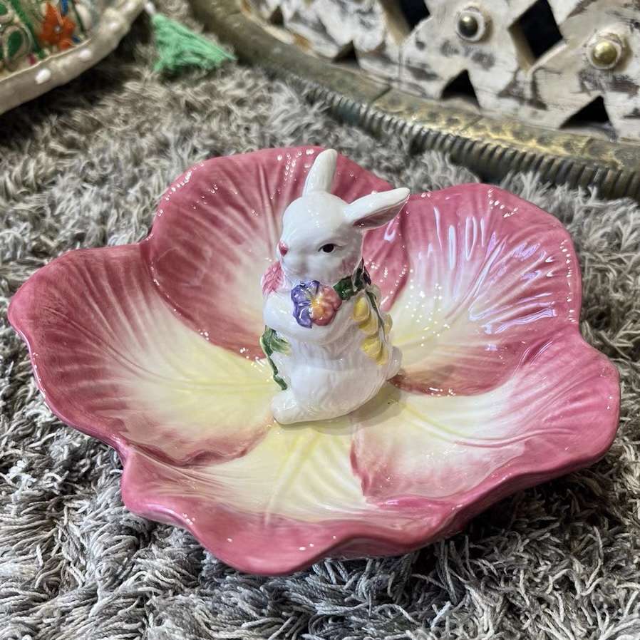 欧式陶瓷果盘兔子创意现代客厅水果盘奢华家用客厅摆件结婚饰品