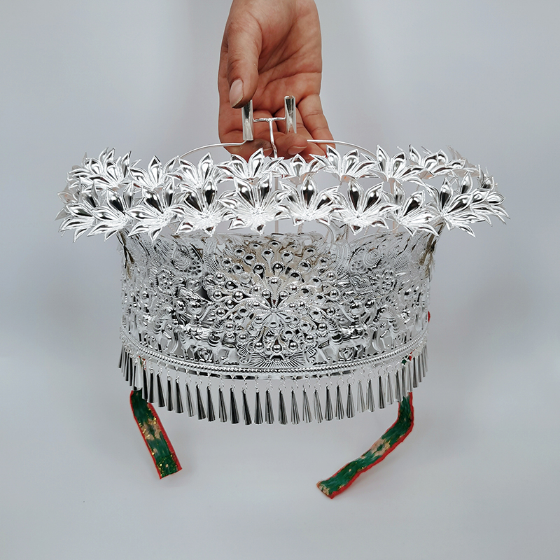 贵州少数民族苗族银帽银饰苗银头饰舞台演出帽子民族项圈舞蹈配饰