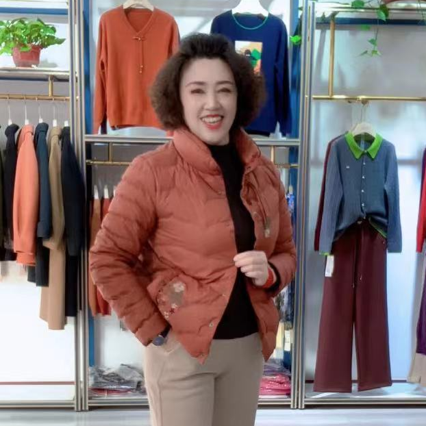 新款超轻保暖简单时尚女款上衣气质百搭外套常规女士绣花中国风