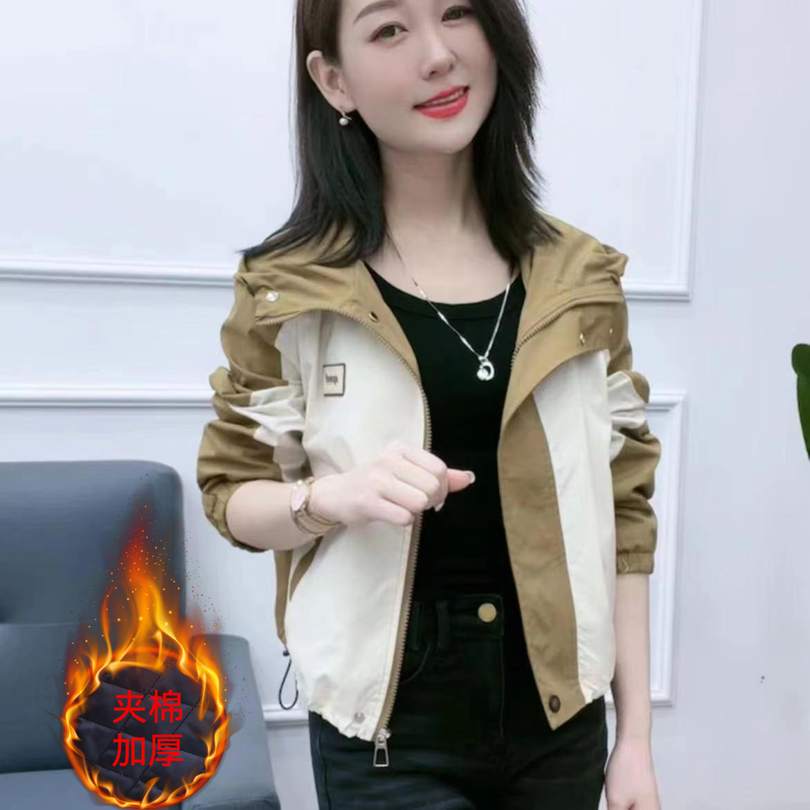 2025秋冬新款撞色拼接冲锋衣短外套短款小个子连帽女装上衣