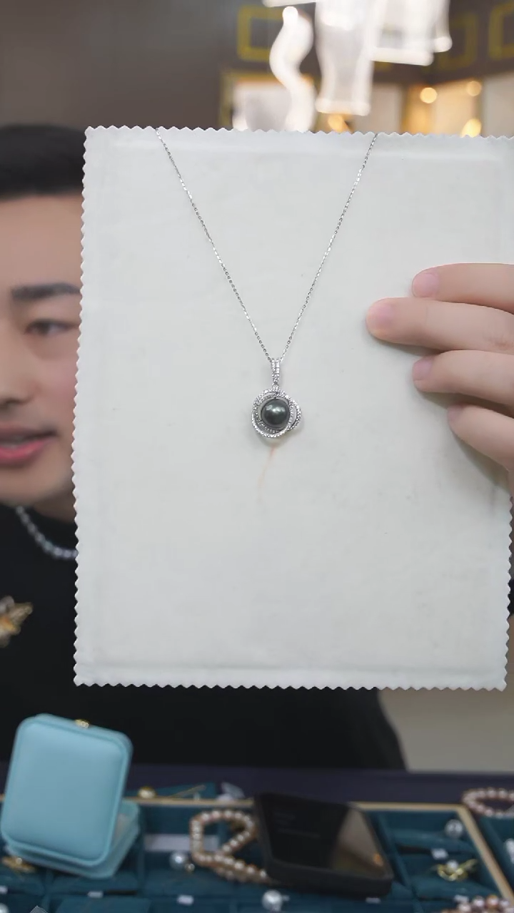 【闪购商品】海水珍珠吊坠(赠链)银S925镶嵌大溪地珍珠吊坠12mm