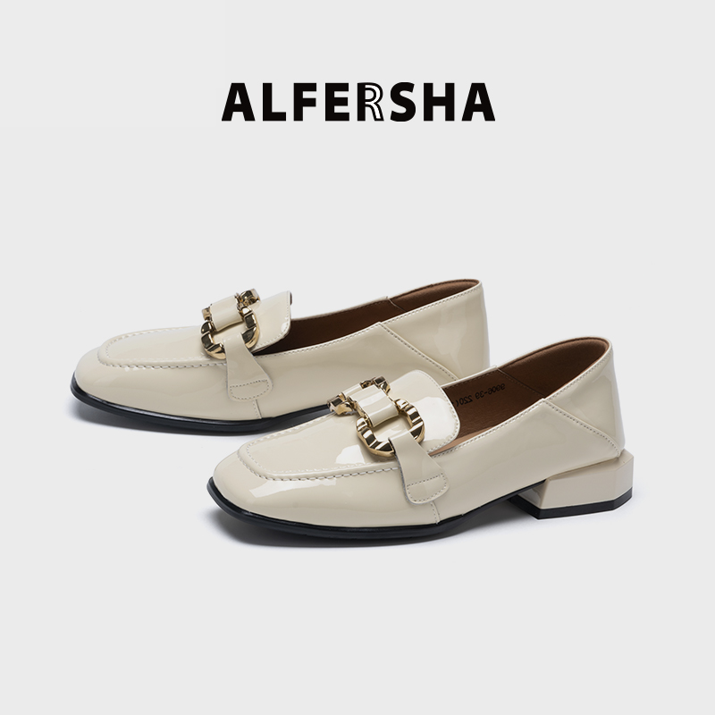 2025春款阿芙莎广系990639英伦风时尚百搭气质低跟金属单鞋