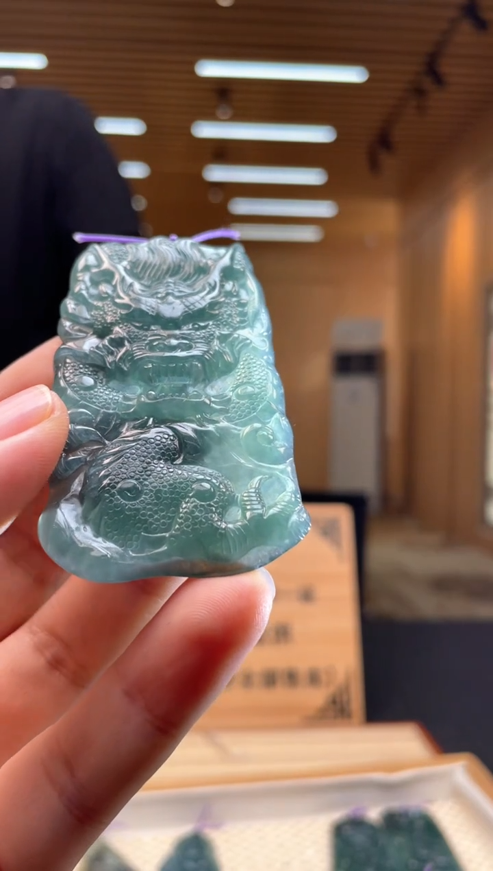 【闪购商品】定制翡翠未镶嵌       *394