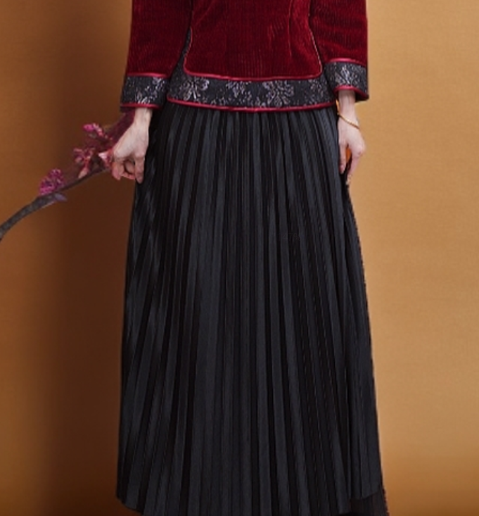  颜君   2024新款百搭半身裙