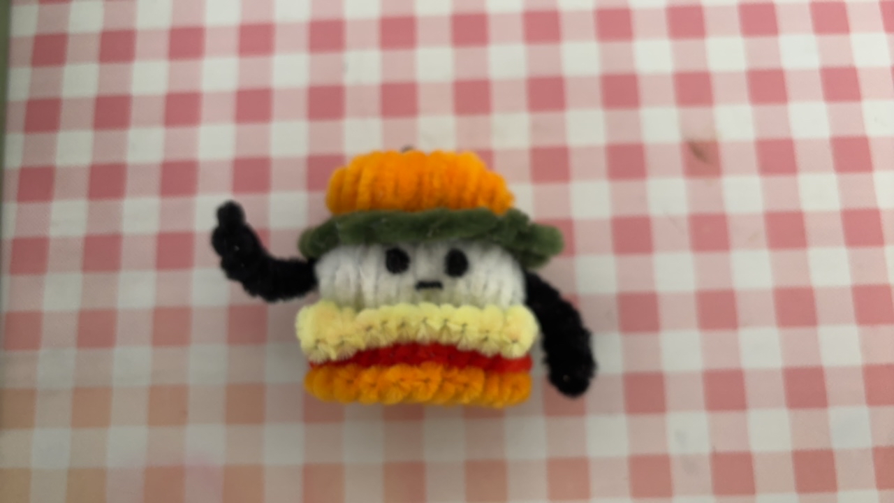 娜娜手工扭扭棒汉堡帕恰狗成品