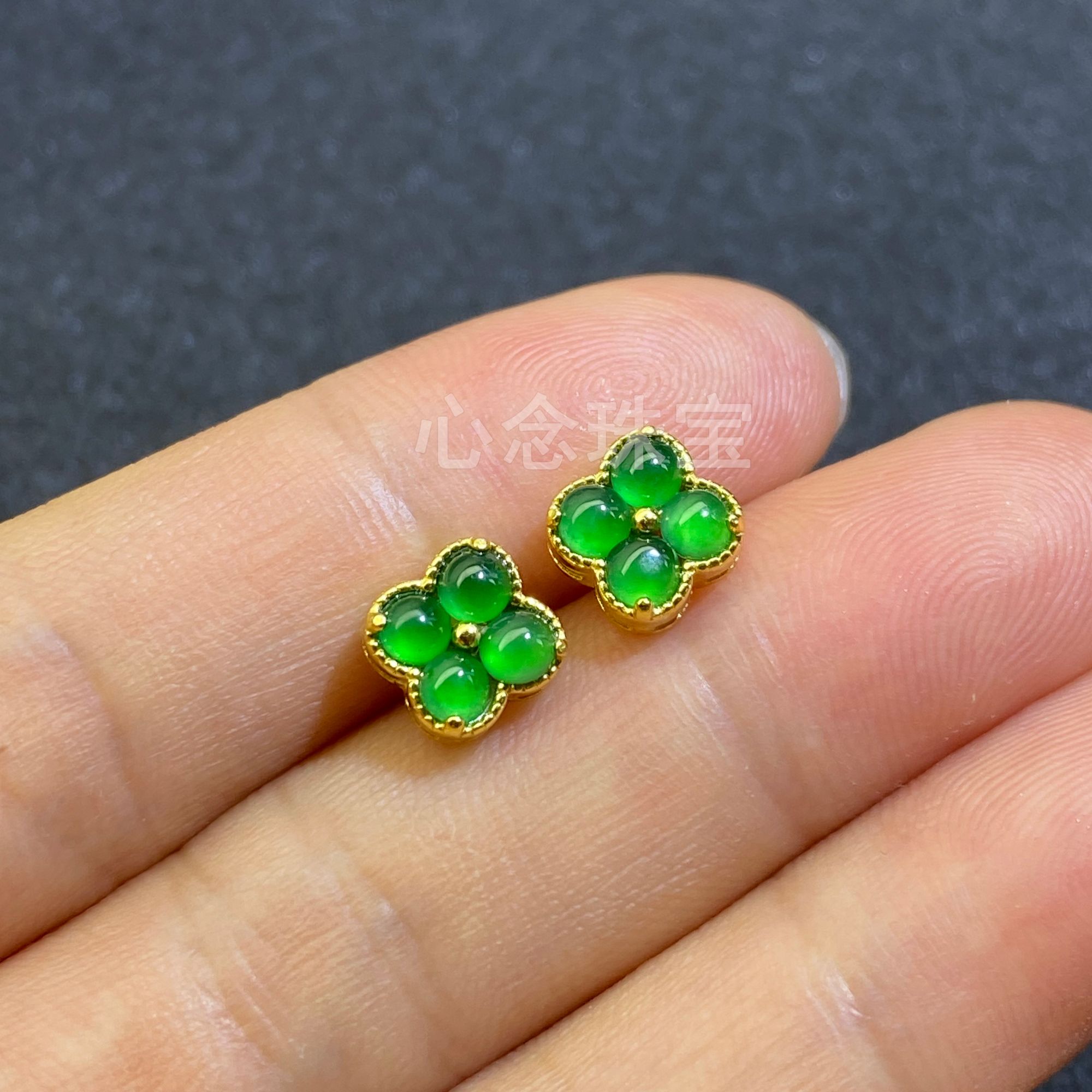 心念珠宝天然翡翠A货四叶草耳钉多样性S925银镶满绿满色气质耳饰