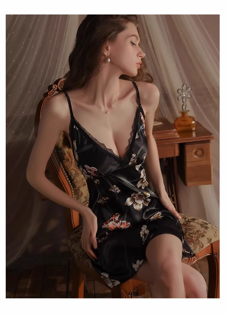 性感睡衣蕾丝蝴蝶美背高级时尚吊带睡裙GR4206