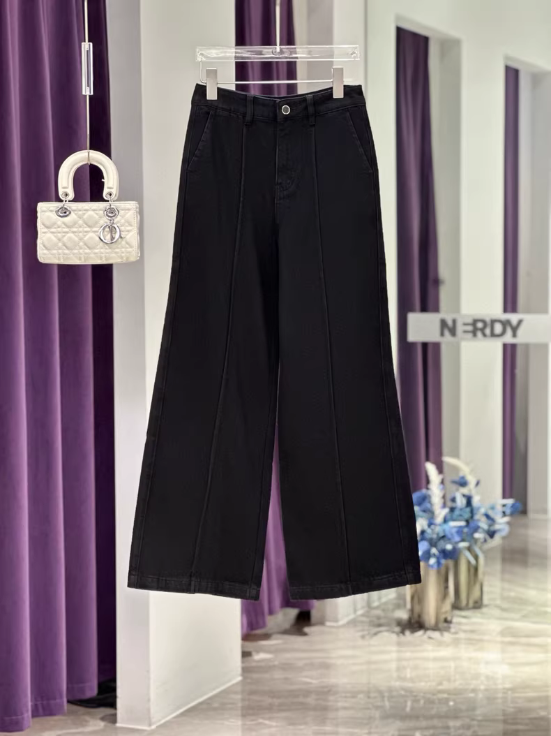 3J853836D 阔腿牛仔裤超时髦！