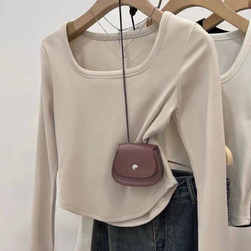 正肩百搭加厚长袖T恤女春秋冬内搭方领U领打底衫修身显瘦锁骨上衣