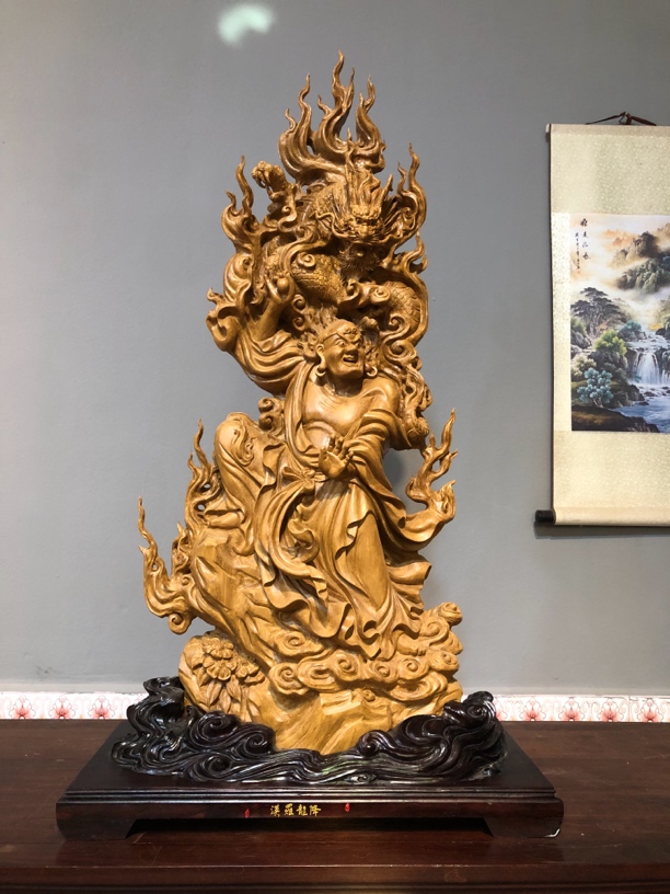 沉香玄关.办公室.摆件【降龙罗汉】外框尺寸：长69宽34高116