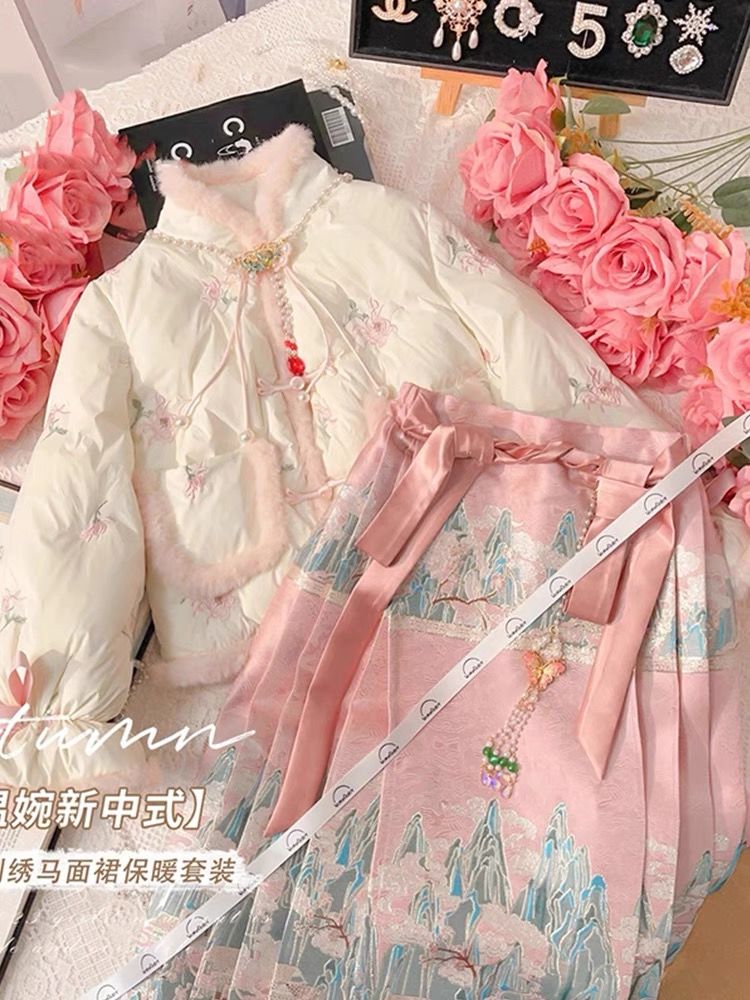 汉服女童马面裙2024新款秋冬加绒过年拜年服儿童冬季唐装女孩套装
