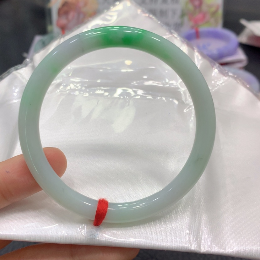【闪购商品】翡翠手镯未镶嵌翡翠
