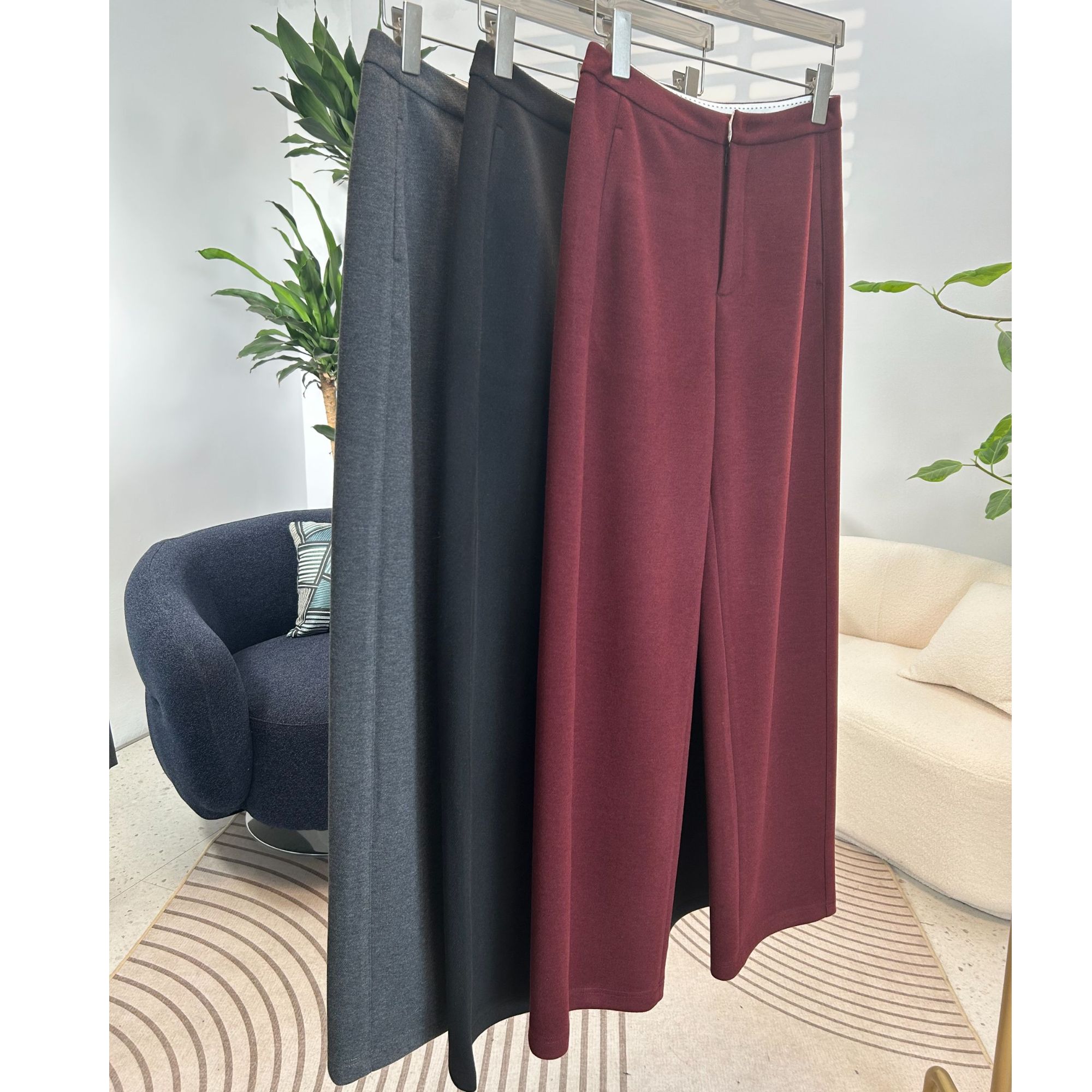 【弯刀裤】流行新款雅丹风时尚百搭显瘦安可拉红女士阔腿裤LW81723