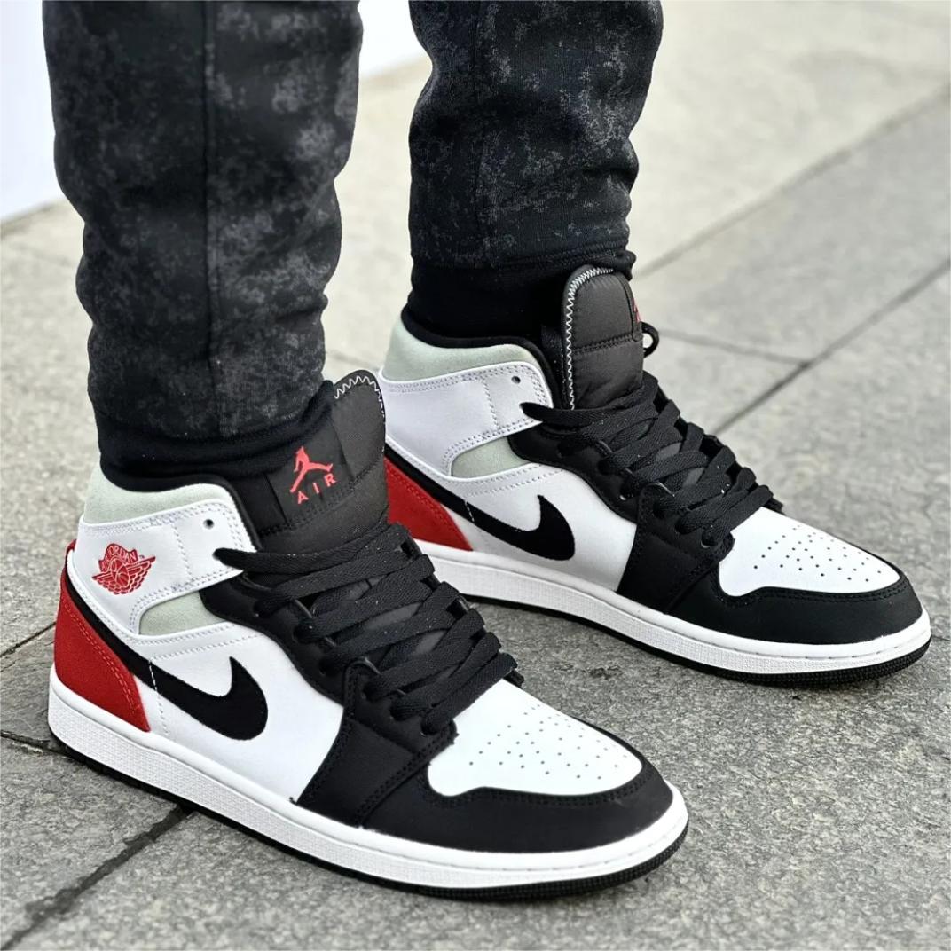 (微瑕慎拍)Nike/耐克Air Jordan 1缓震复古篮球鞋852542-100-43