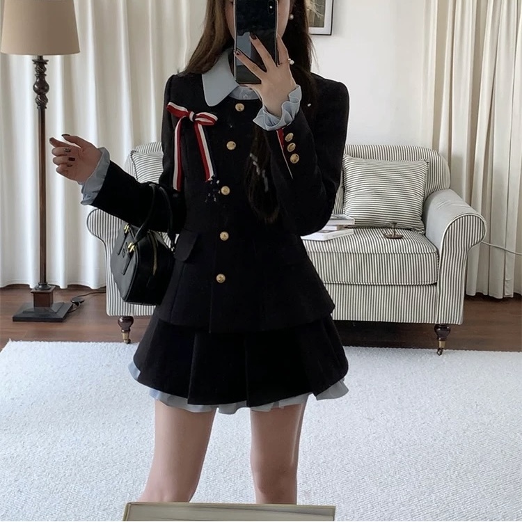 「圣彼得学院」套装预Q4TZ7238A