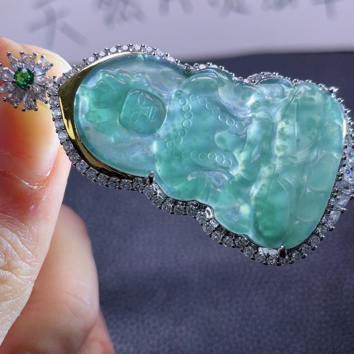 【闪购商品】翡翠颈饰未镶嵌