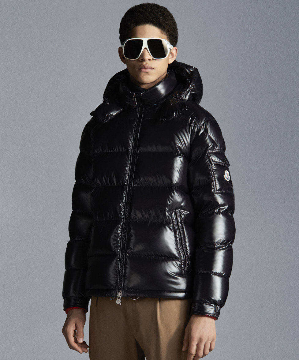 MONCLER/盟可睐 黑色maya玛雅系列男女同款羽绒服2341054