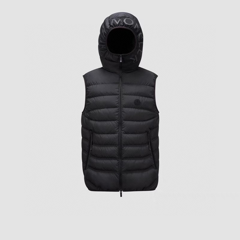  Moncler/盟可睐 哑光连帽羽绒马甲 2361018