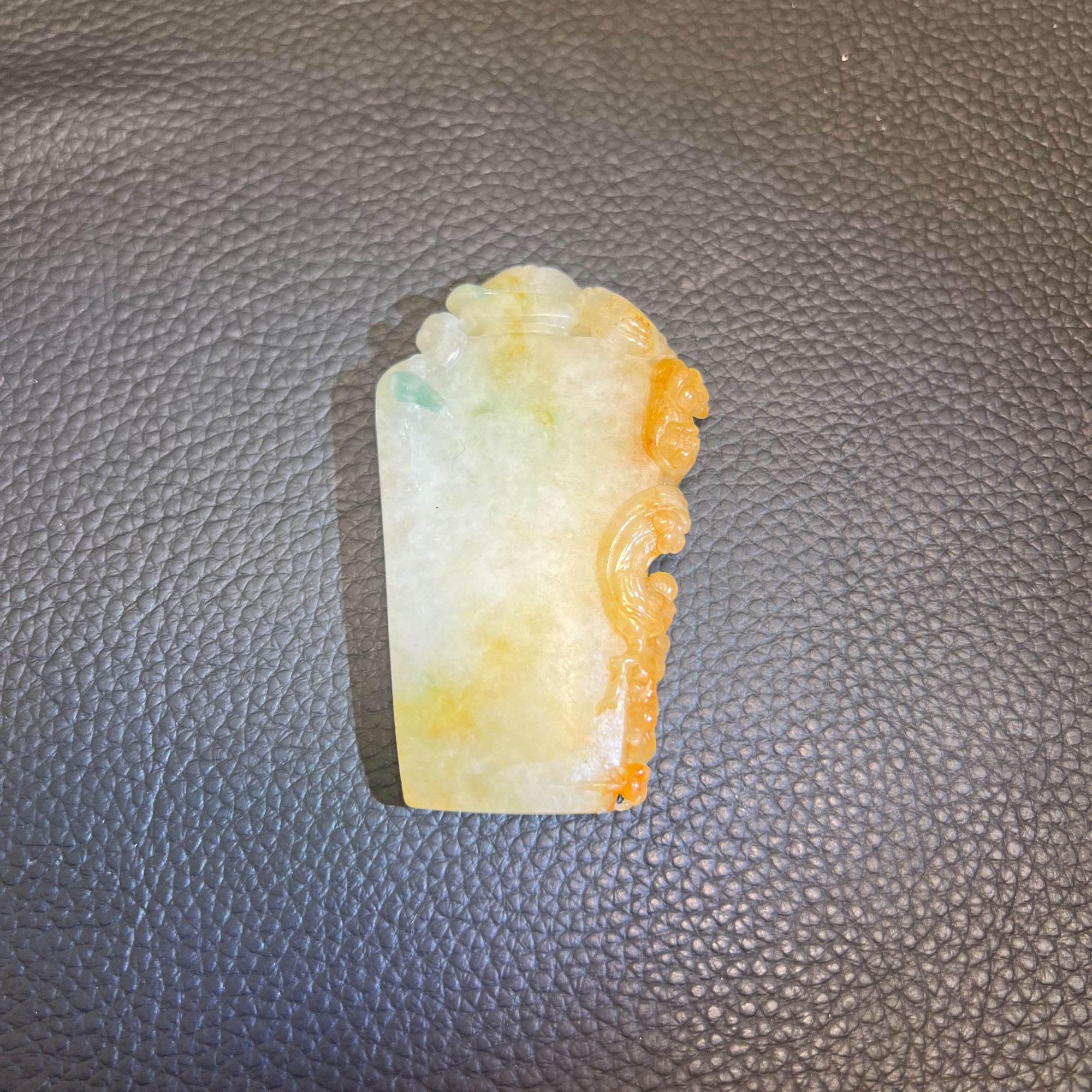 腾冲老翡翠特色挂件