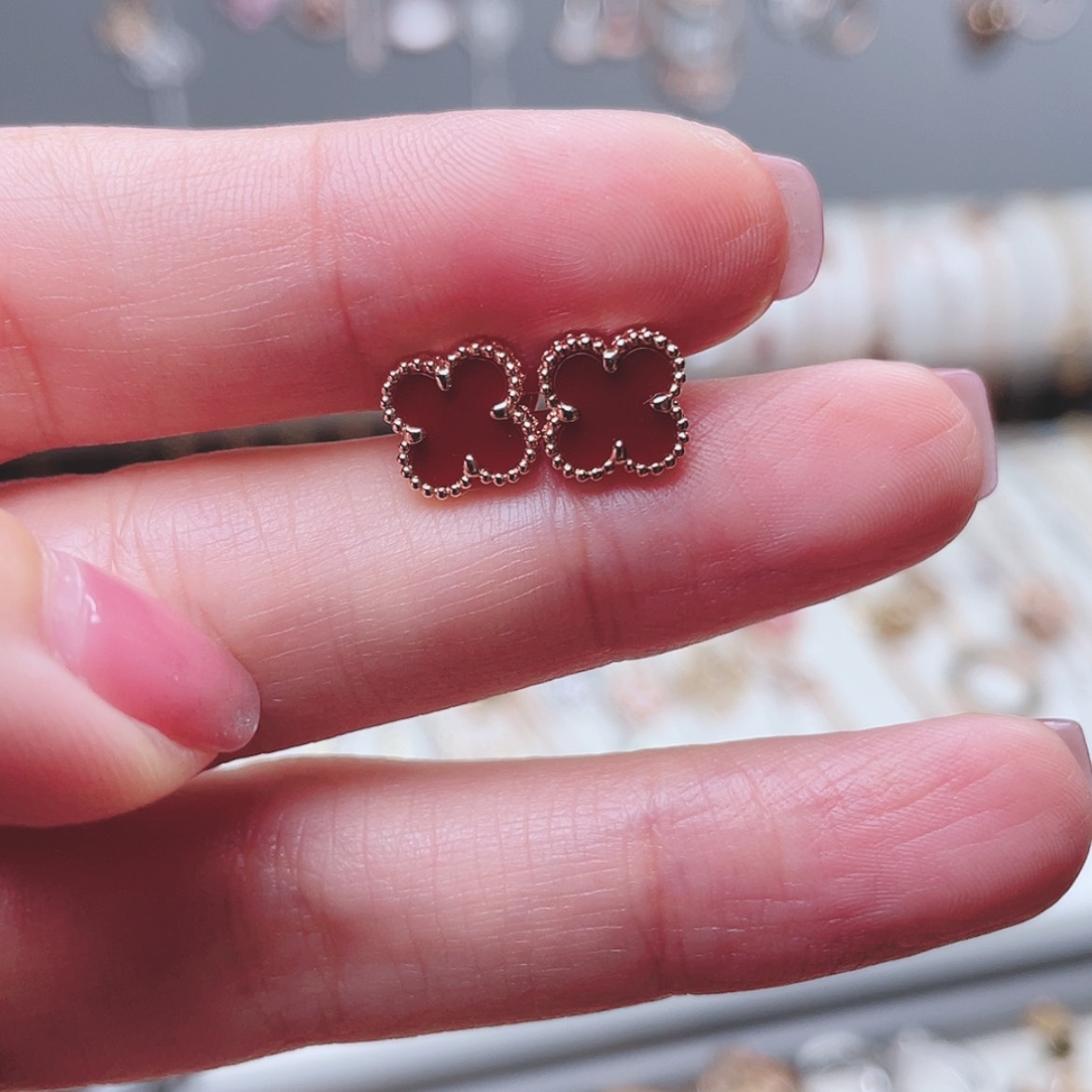 【闪购商品】玛瑙/玉髓耳钉18K金镶嵌郭*宸