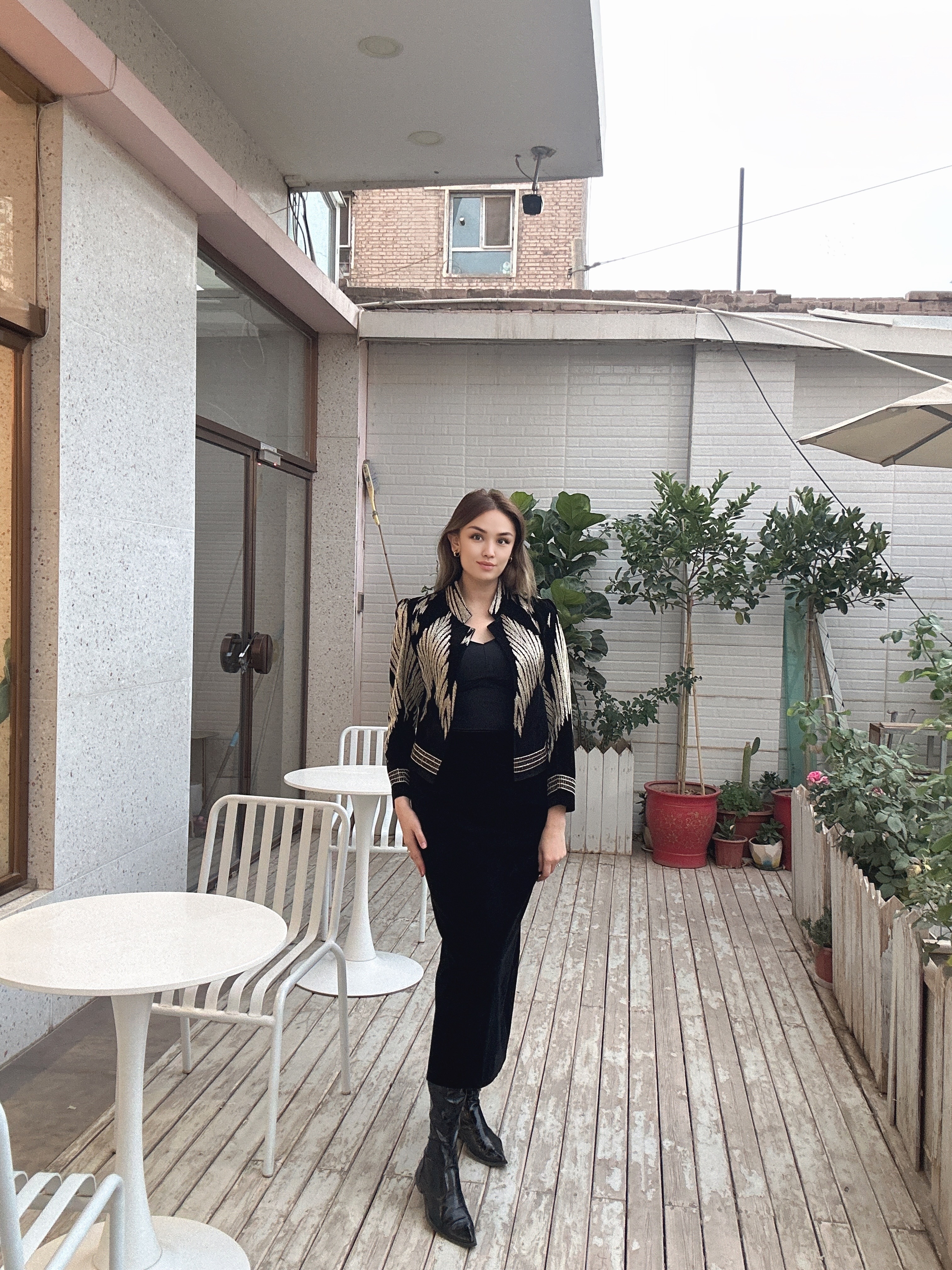 2023新款气质时尚显瘦套装设计师