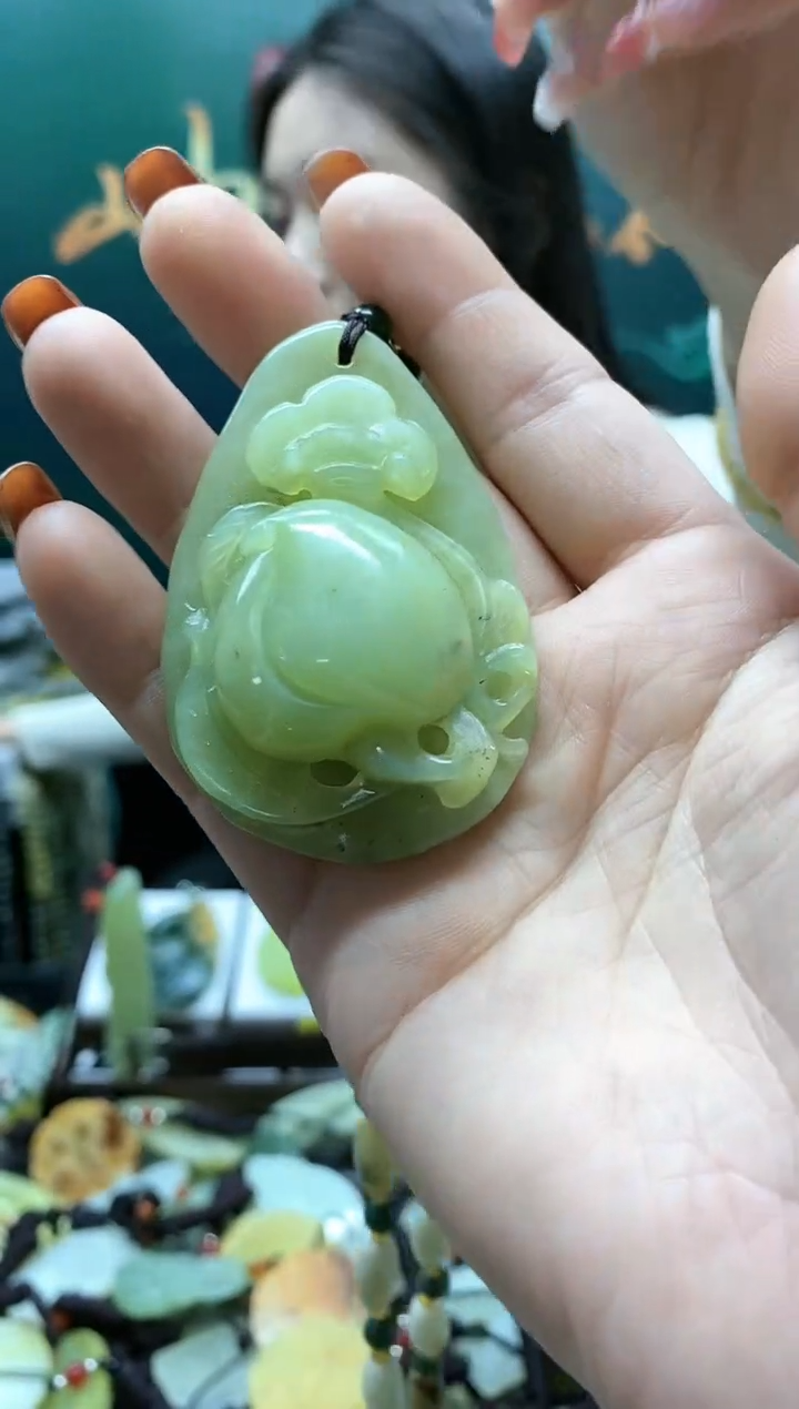 【闪购商品】岫玉吊坠未镶嵌·