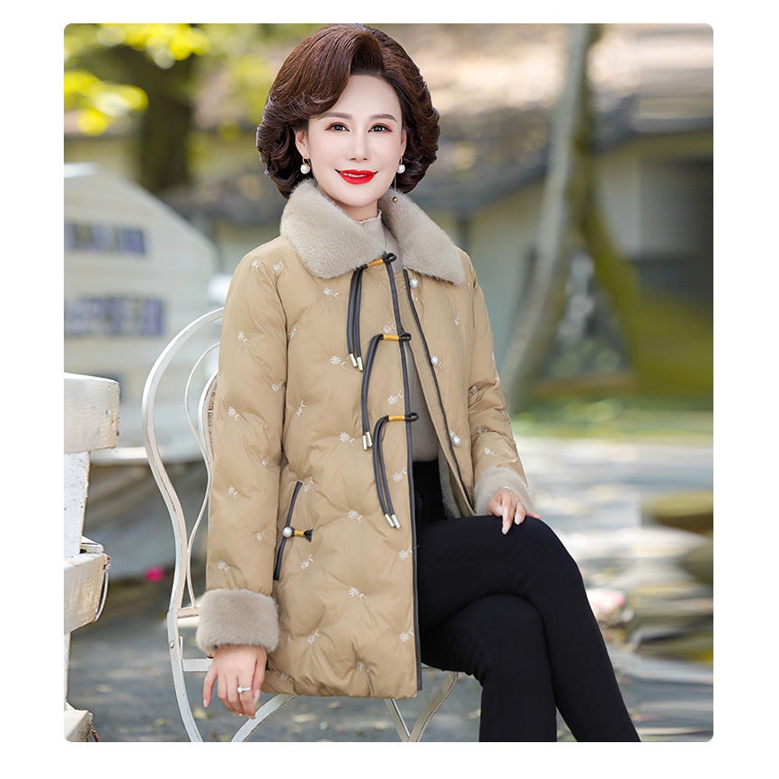 波司澄新款加绒加厚外套妈妈冬装洋气服中老年女装中长款羽绒衣