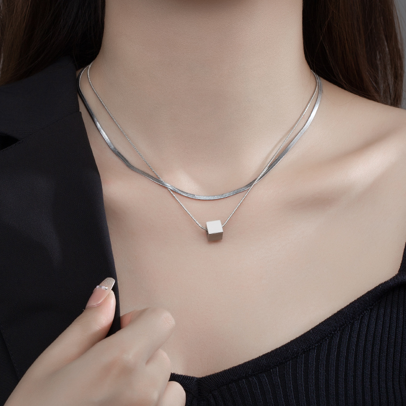 钛钢项链 金美澳高级感几何方块项链双层叠戴锁骨链2025年新款潮