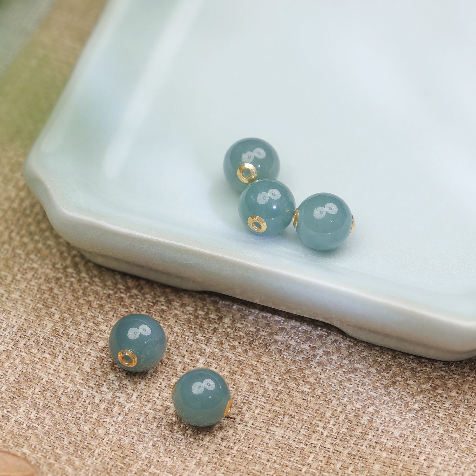 【桃总推荐】18k翡翠蓝水9mm吊坠多样性发（发一件）@@ZY30605015