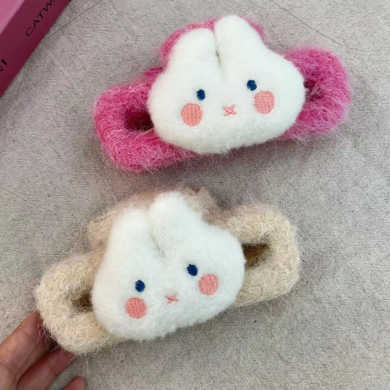 可爱羊毛毡兔子抓夹秋冬毛茸茸发抓少女心韩版